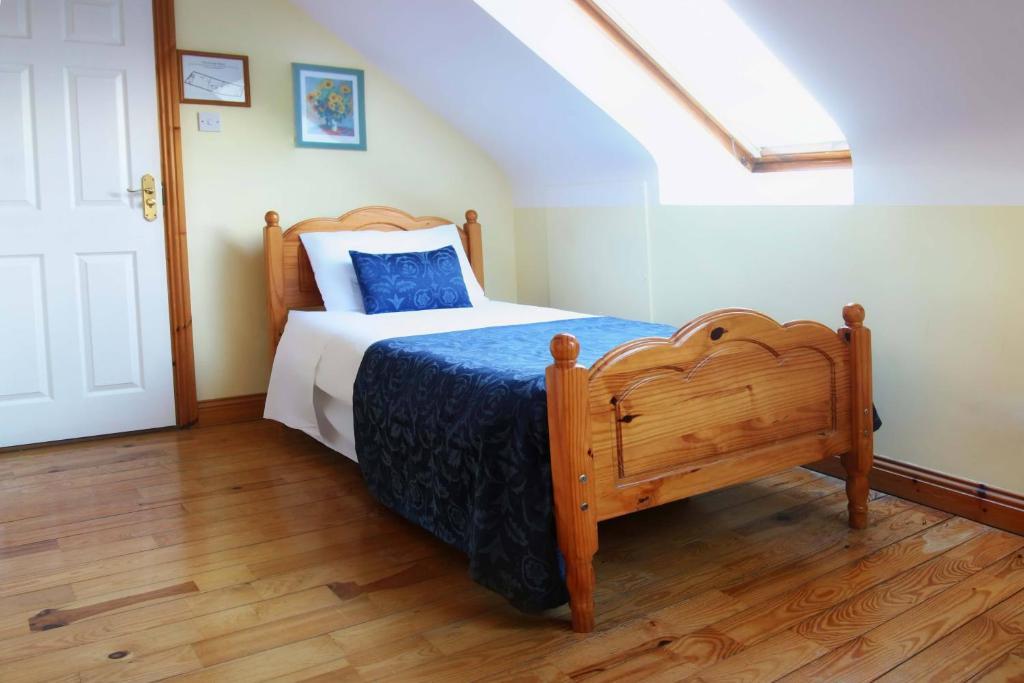 Mccarthy'S Lodge B&B Вэстпорт Номер фото