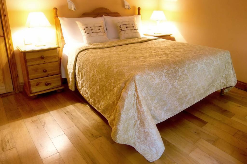 Mccarthy'S Lodge B&B Вэстпорт Номер фото