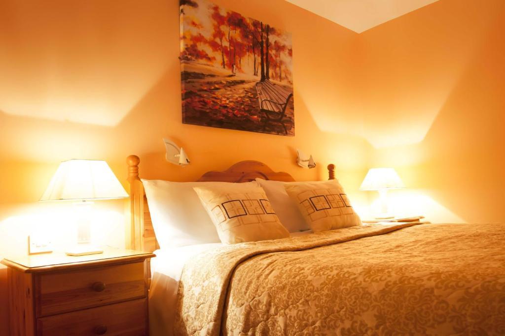 Mccarthy'S Lodge B&B Вэстпорт Номер фото