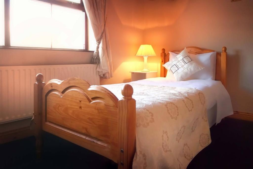 Mccarthy'S Lodge B&B Вэстпорт Номер фото